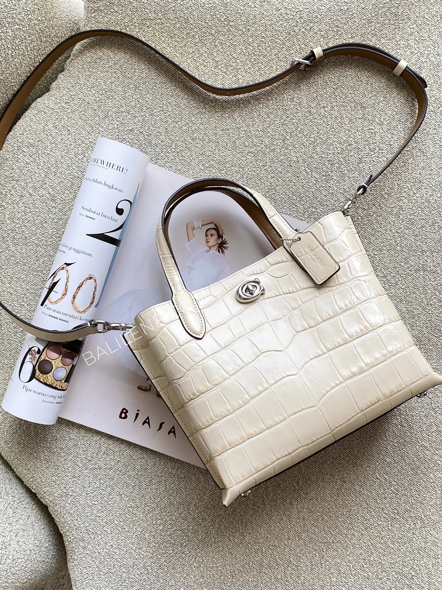 Coach-Willow-Tote-Bag-24-Croc-Embossed-Ivory-balilene