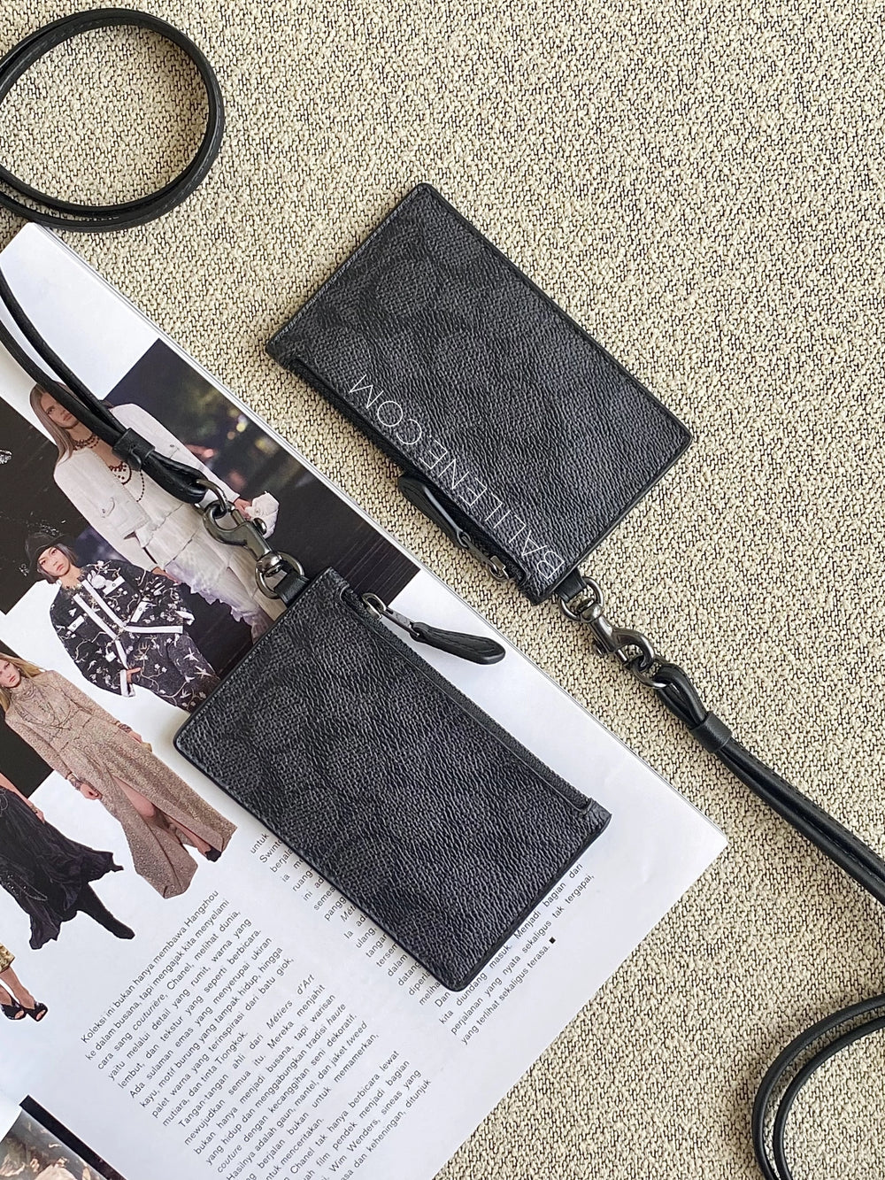 Coach-Zip-Lanyard-Card-Case-In-Signature-Canvas-Charcoal-Black-balilene