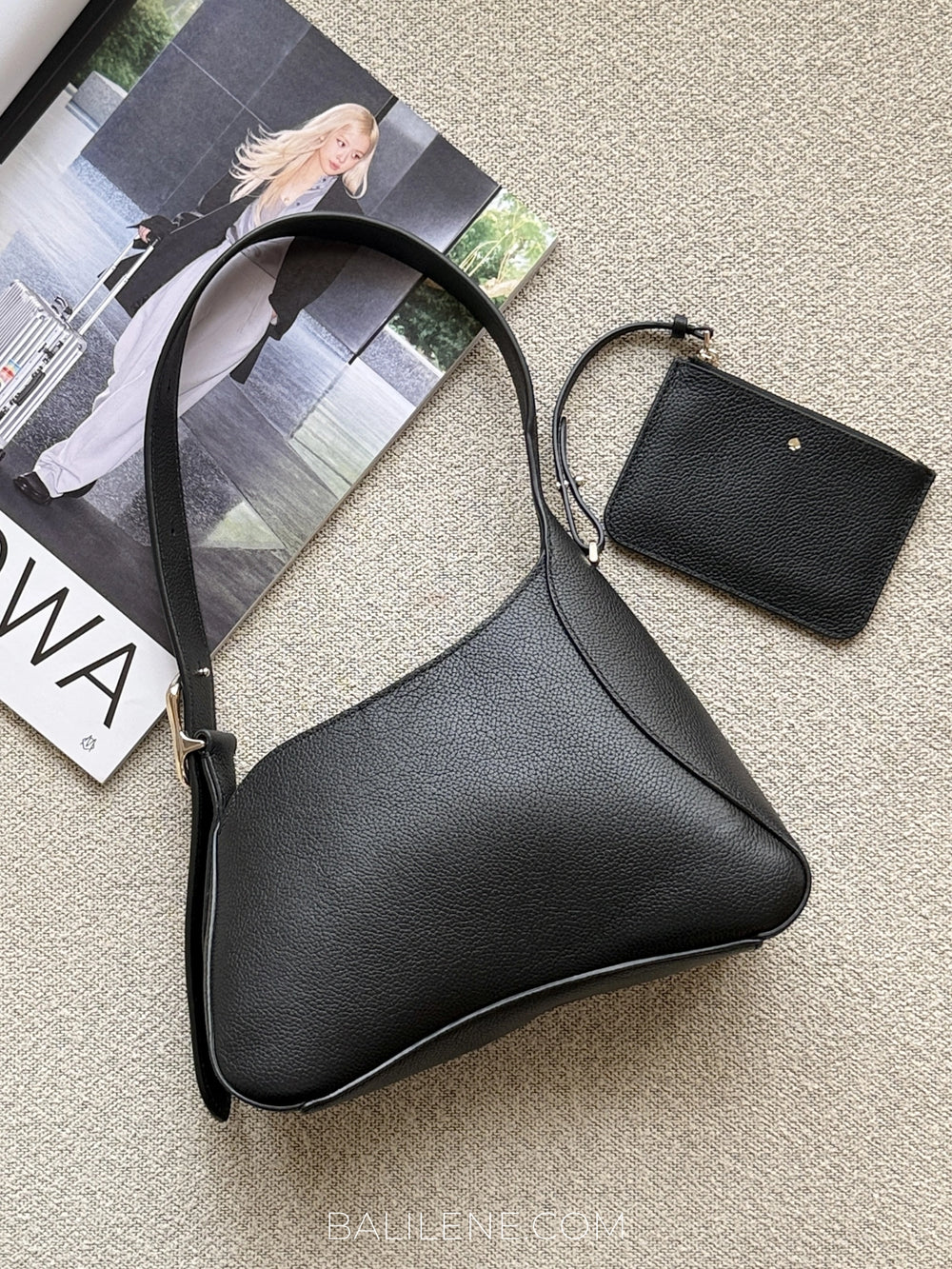 Kate-Spade-454-Sculpted-Shoulder-Bag-Black-balilene