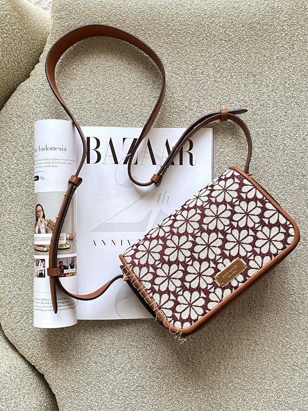 Kate-Spade-Flower-Jacquard-Small-Flap-Crossbody-Burgundy-Multi-balilene