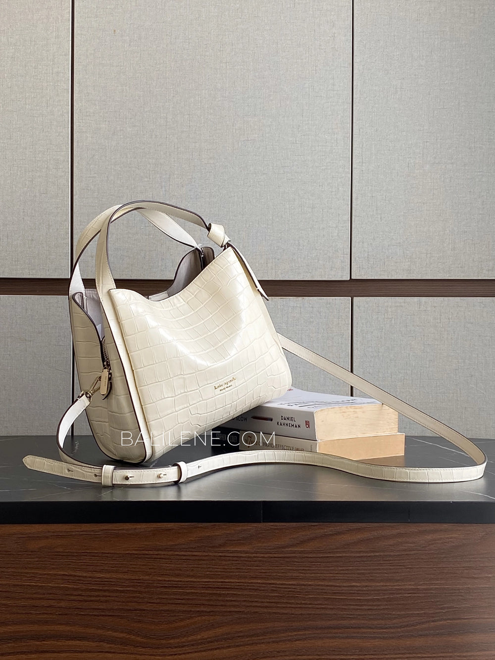 Kate-Spade-Knott-Croc-embossed-Medium-Crossbody-Tote-Halo-White-balilene