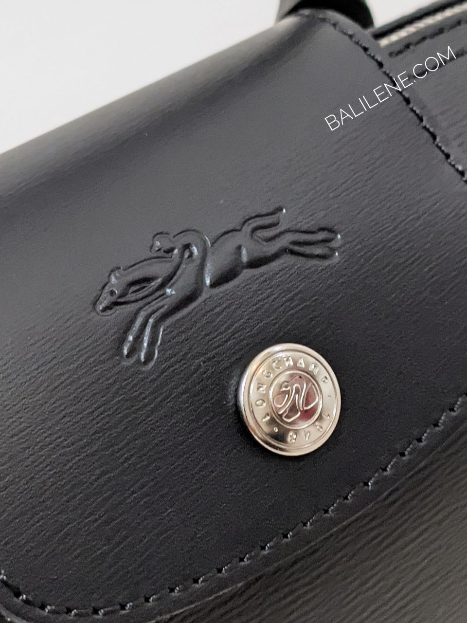 detail-logo-Longchamp-Le-Pliage-City-Top-Handle-Pouch-Black