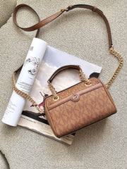 Michael-Kors-Blaire-Extra-Small-Logo-Duffle-Crossbody-Bag-Luggage-balilene