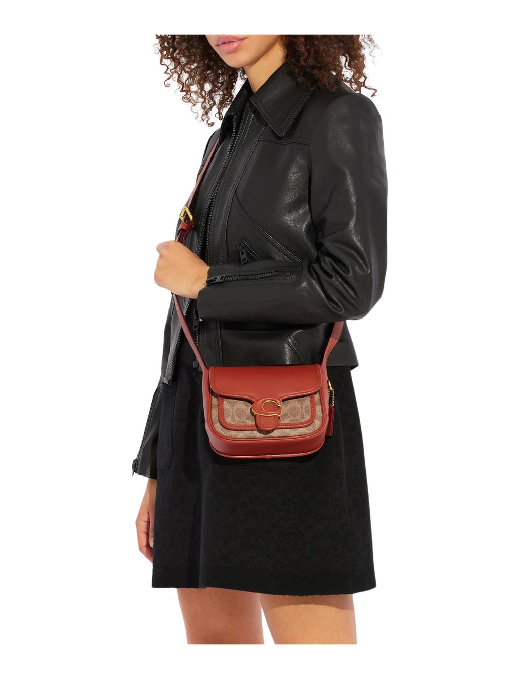 On-Model-Coach-Tabby-Messenger-19-In-Signature-Canvas-Tan-Rust