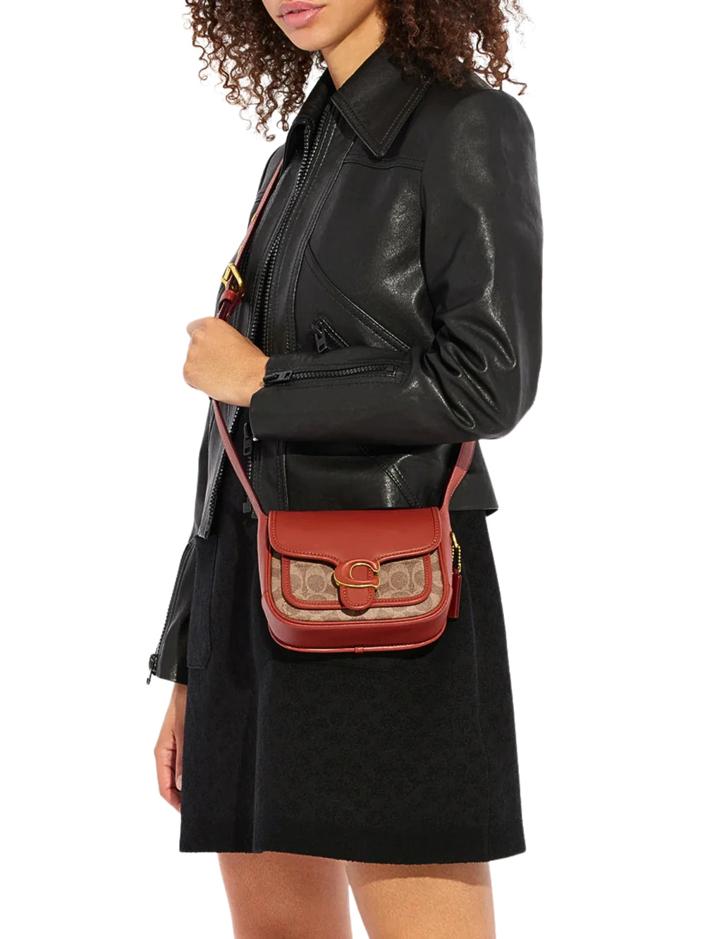 On-Model-Coach-Tabby-Messenger-19-In-Signature-Canvas-Tan-Rust