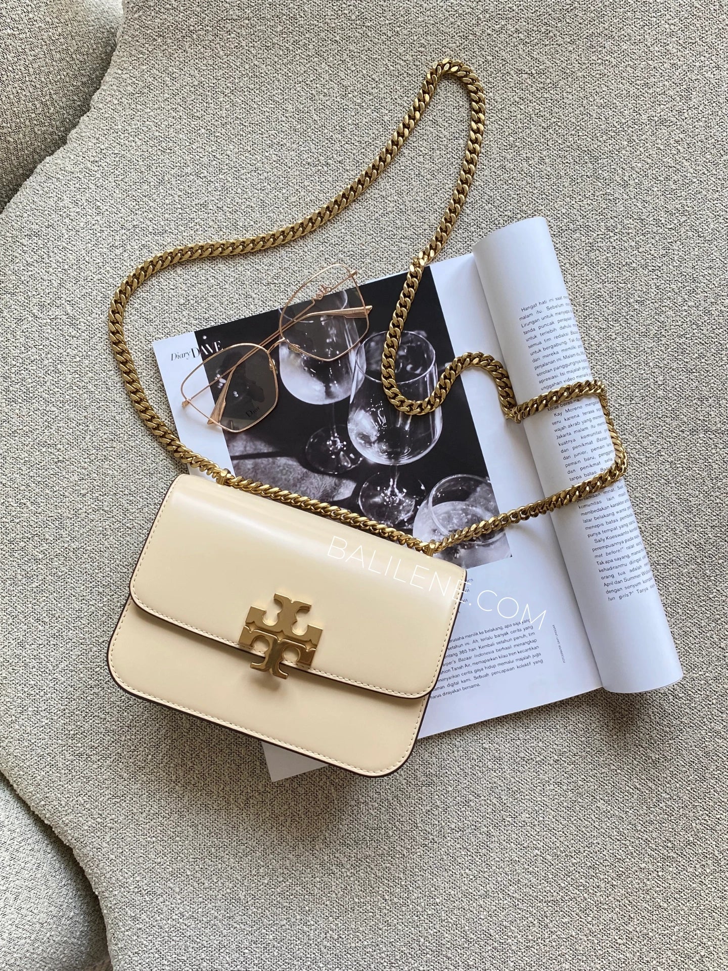 Tory-Burch-Eleanor-Spazzolato-Small-Vanilla-Soft-Serve-balilene