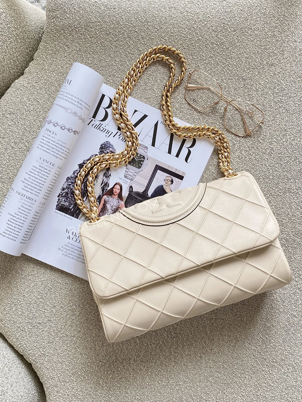 Tory-Burch-Fleming-Soft-Convertible-Shoulder-Bag-New-Cream-balilene