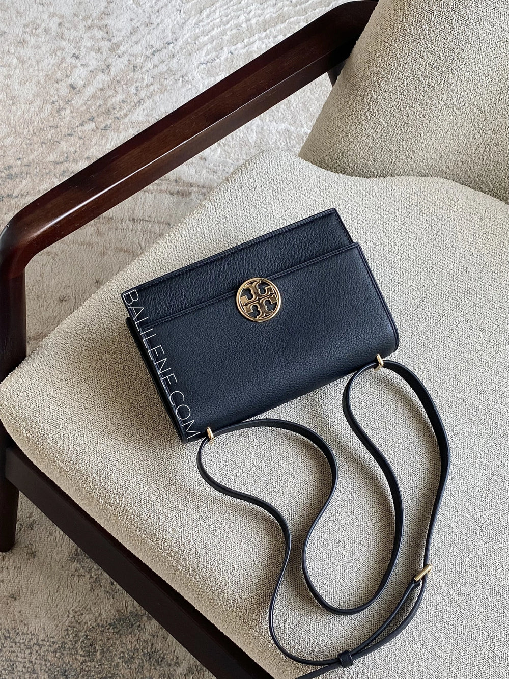 Tory-Burch-Miller-Shoulder-Bag-Black-balilene