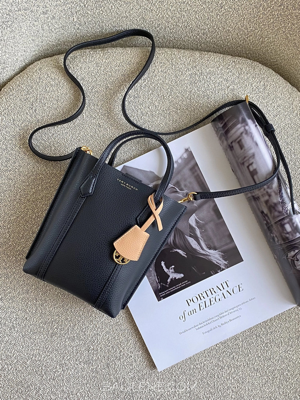 Tory-Burch-Perry-Mini-NS-Tote-Black-balilene