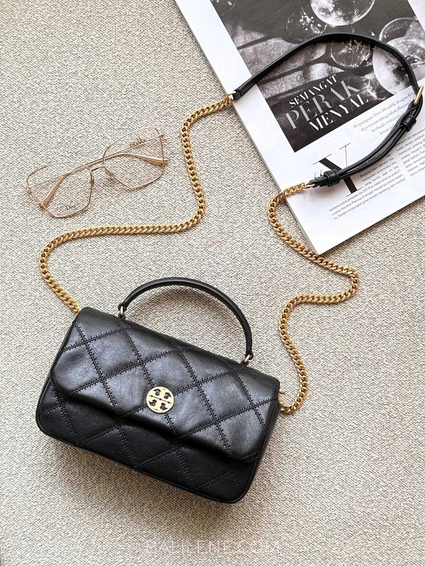 Tory-Burch-Willa-Mini-Top-Handle-Bag-Black-balilene