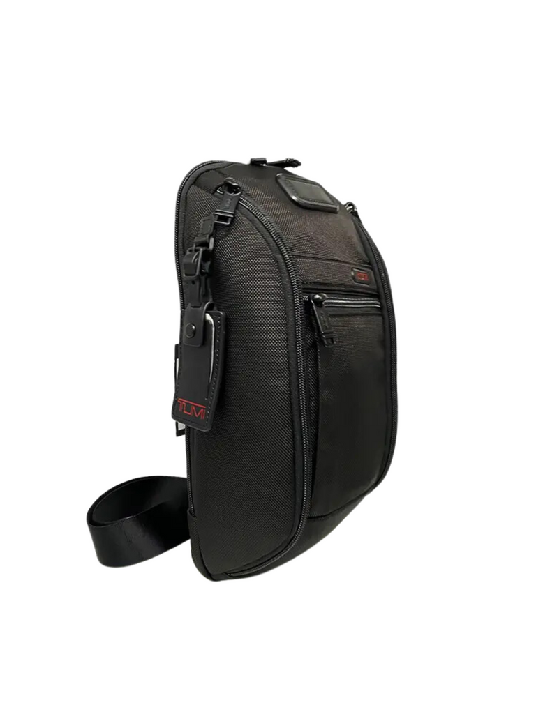 Tumi-Men-Large-Sling-Bag-Black