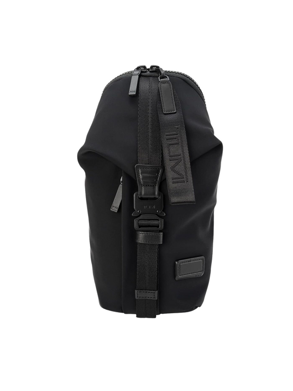 Tumi-Tahoe-Bozeman-Sling-Bag-Black