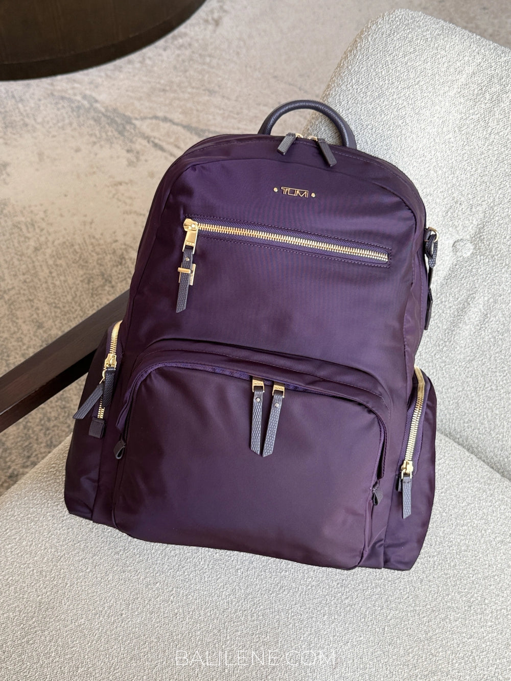 Voyageur-Caren-Backpack-Blackberry-Tumi-balilene
