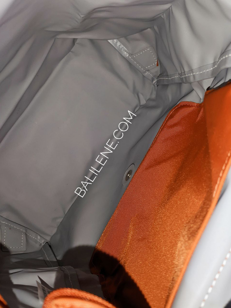 bagian-dalam-Longchamp-Le-Pliage-Club-Backpack-Bag-Rust-Silver