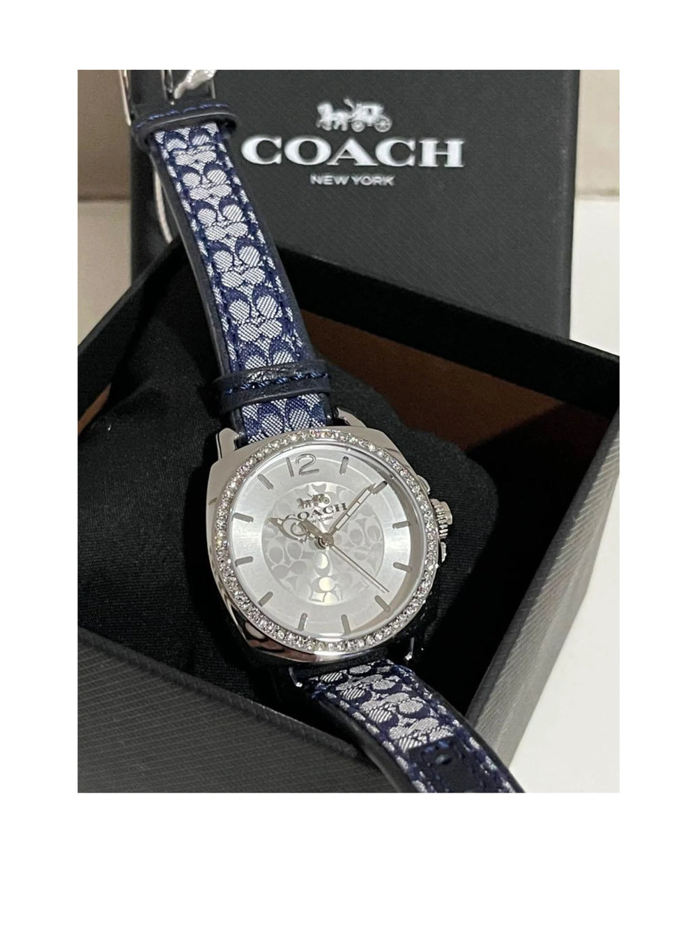 box-Coach-Boyfriends-Monogram-Blue-Fabric-Strap-WatchWEBP