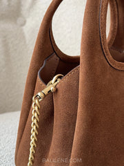 detail-Coach-Suede-Lana-Shoulder-Bag-19-Warm-Brown-balilene