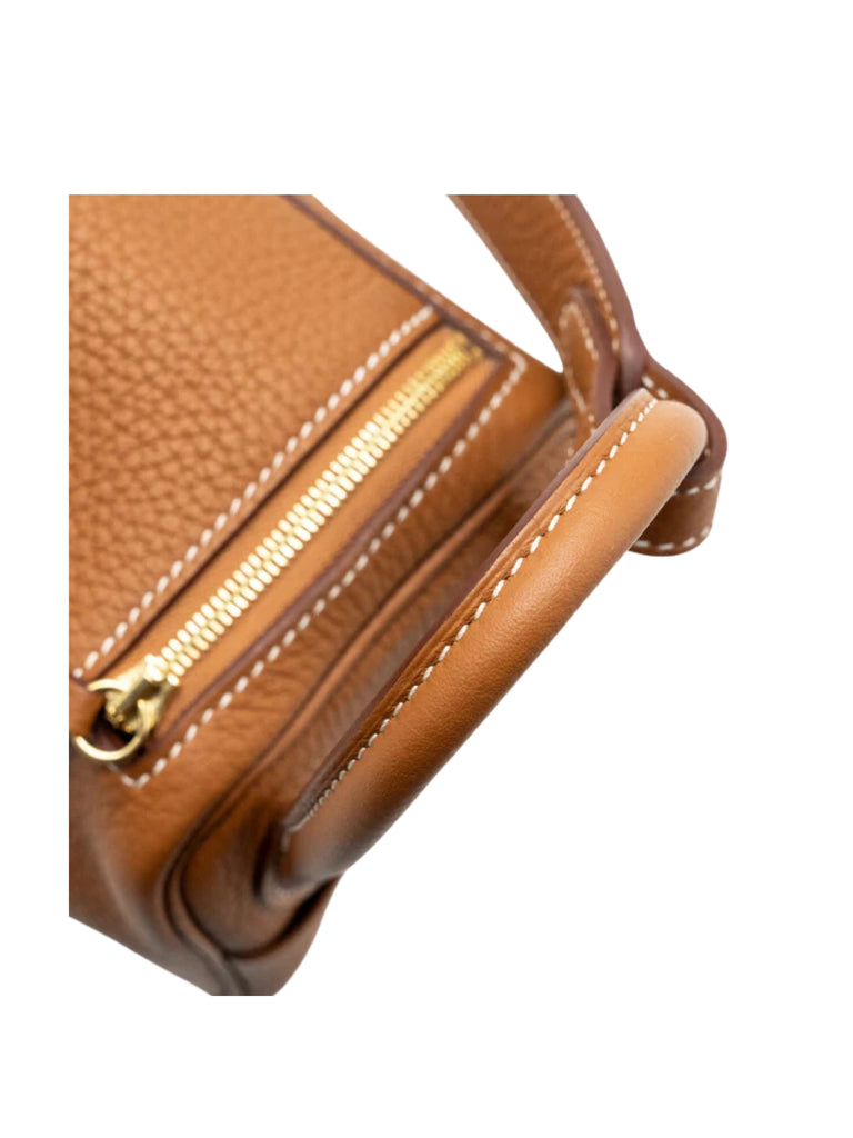 detail-Hermes-Mini-Lindy-Gold-Clemence-GHW-Stamp-W