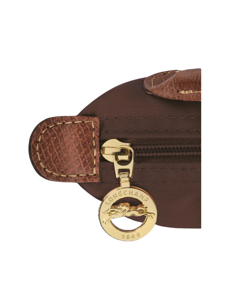 detail-Longchamp-le-Pliage-Original-Pouch-EbonyWEBP