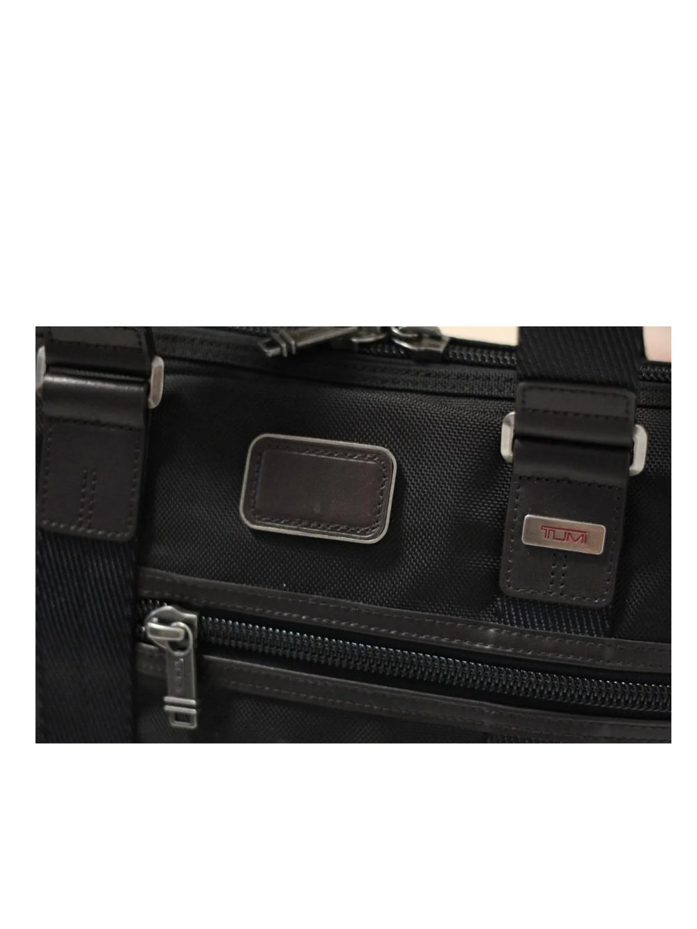 detail-Tumi-Alpha-Bravo-Earle-Compact-Brief-Bag-HickoryWEBP