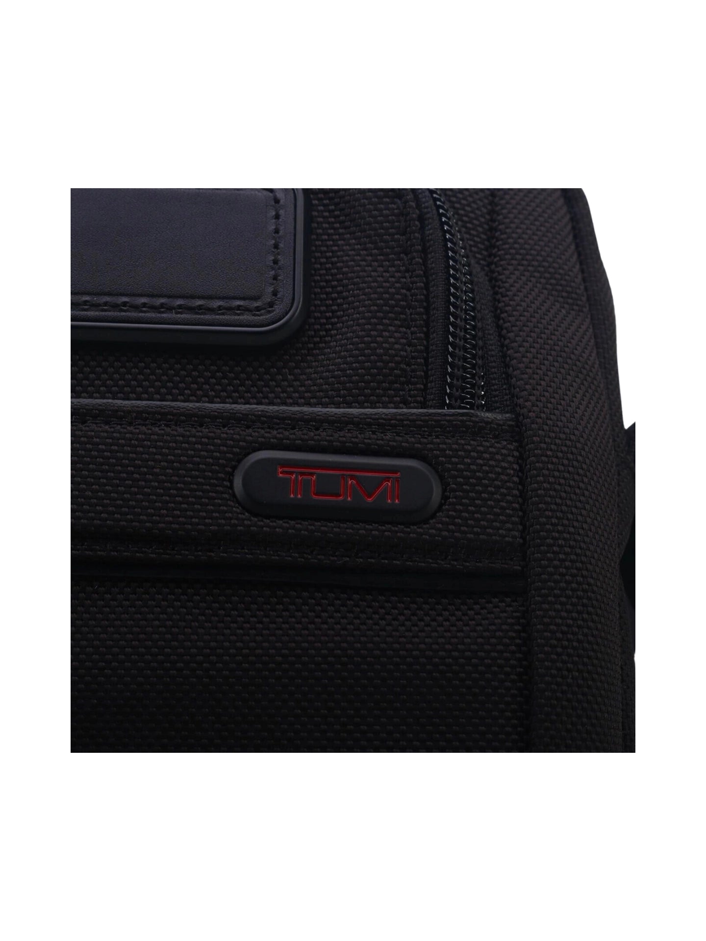detail-Tumi-Small-Crossbody-Black