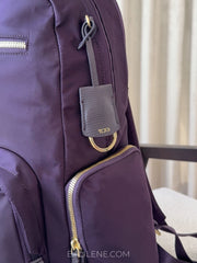 detail-Voyageur-Caren-Backpack-Blackberry-Tumi-balilene