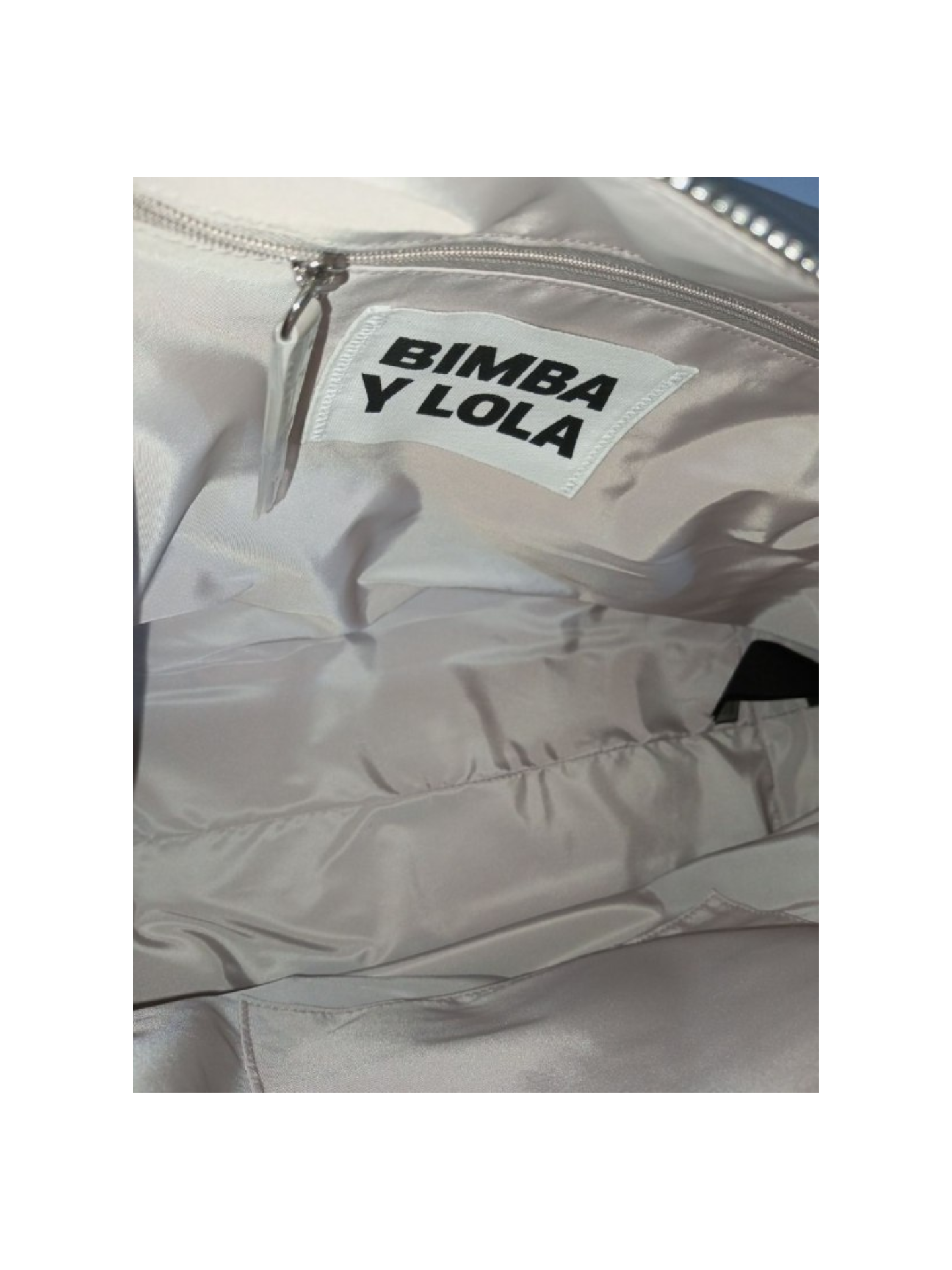 detail-bagian-dalam-Bimba-Y-Lola-Nylon-Large-Shopper-Bone