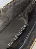 detail-bagian-dalam-tas-Coach-Gallery-Tote-Black