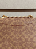 detail-belakang-Coach-Klare-Crossbody-Bag-In-Signature-Canvas-With-Rose-Print-Tan-Multi-balilene
