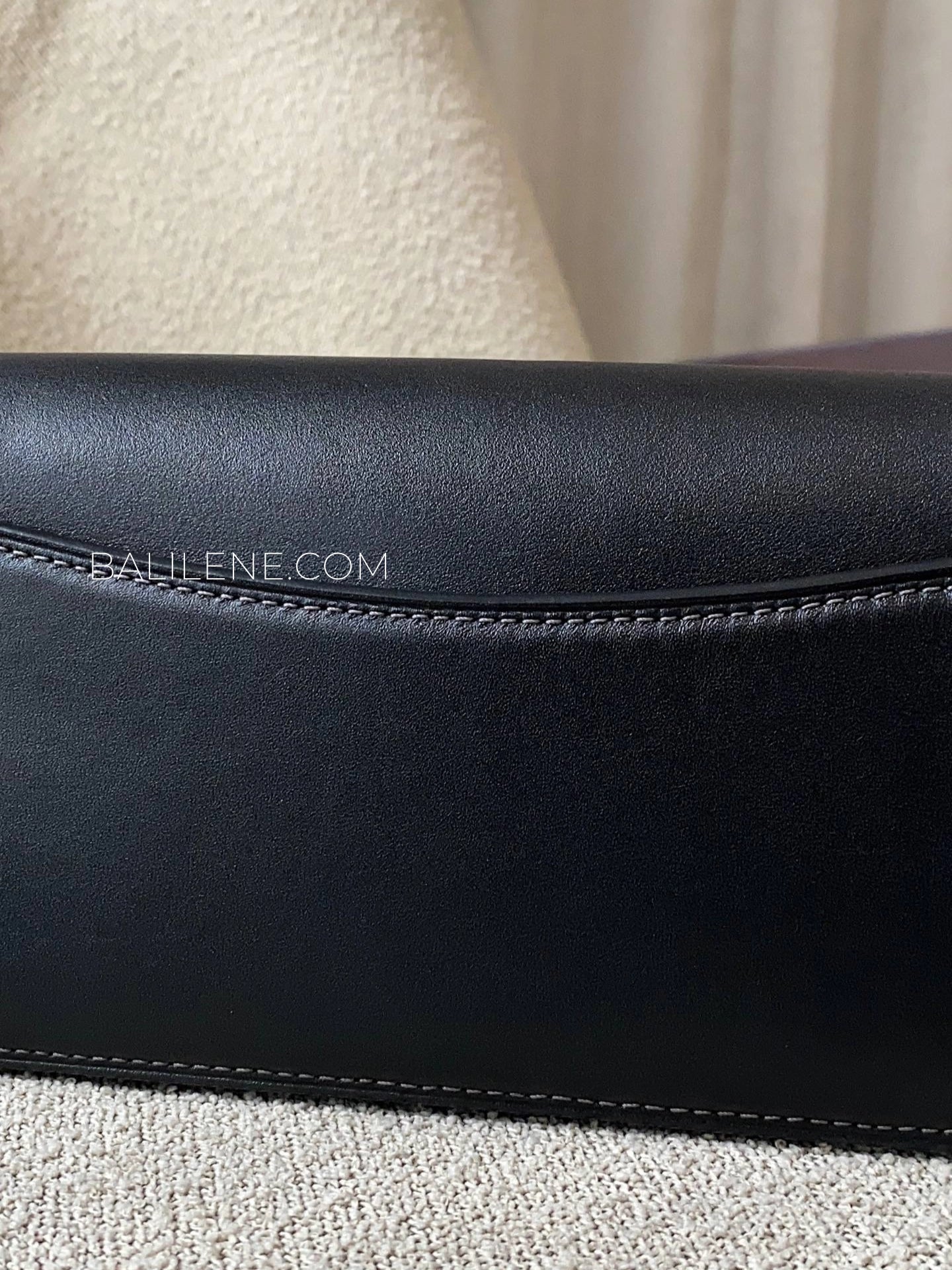 detail-belakang-Coach-Studio-Baguette-In-Glovetanned-Leather-Shoulder-Bag-Black-balilene