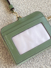 detail-belakang-Kate-Spade-Carter-Nylon-Card-Case-Lanyard-Cedar-Stand-balilene