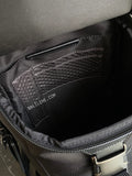 detail-dalam-2-Tumi-Woodland-Sling-Black-balilene
