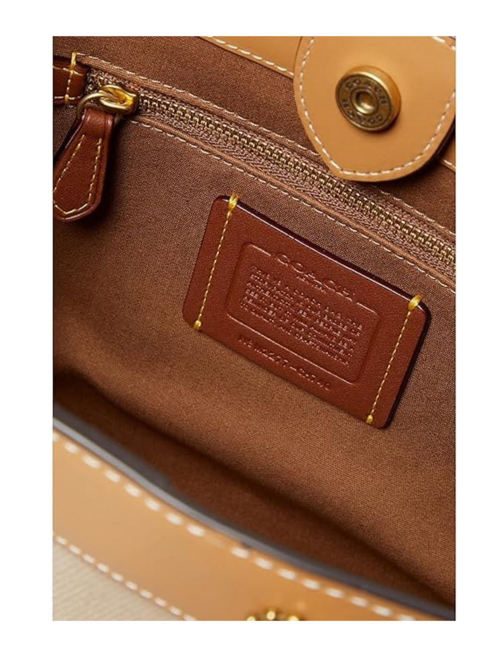 detail-dalam-Coach-CH740-Field-Canvas-and-Leather-Tote