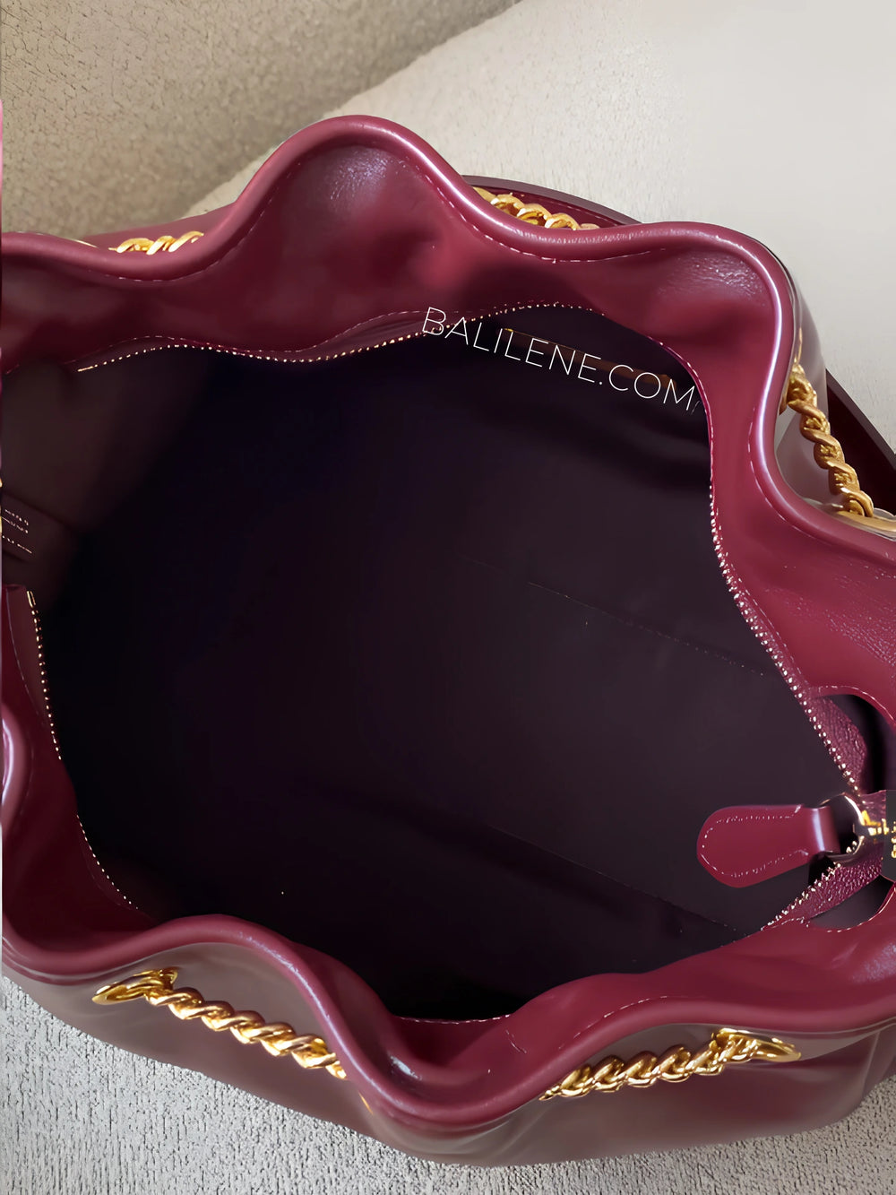 detail-dalam-Coach-Evelyn-Shoulder-Bag-Dark-Wine-balilene