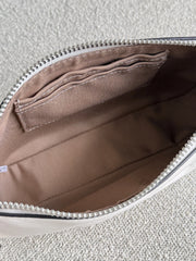 detail-dalam-Coach-Nolita-19-Debossed-Chalk-balilene