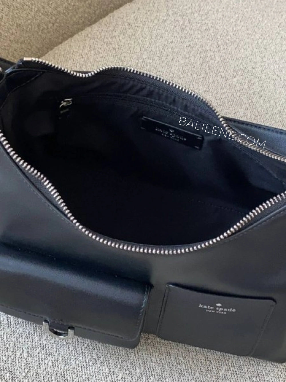 detail-dalam-Kate-Spade-Cargo-Leather-Shoulder-Bag-Black-balilene