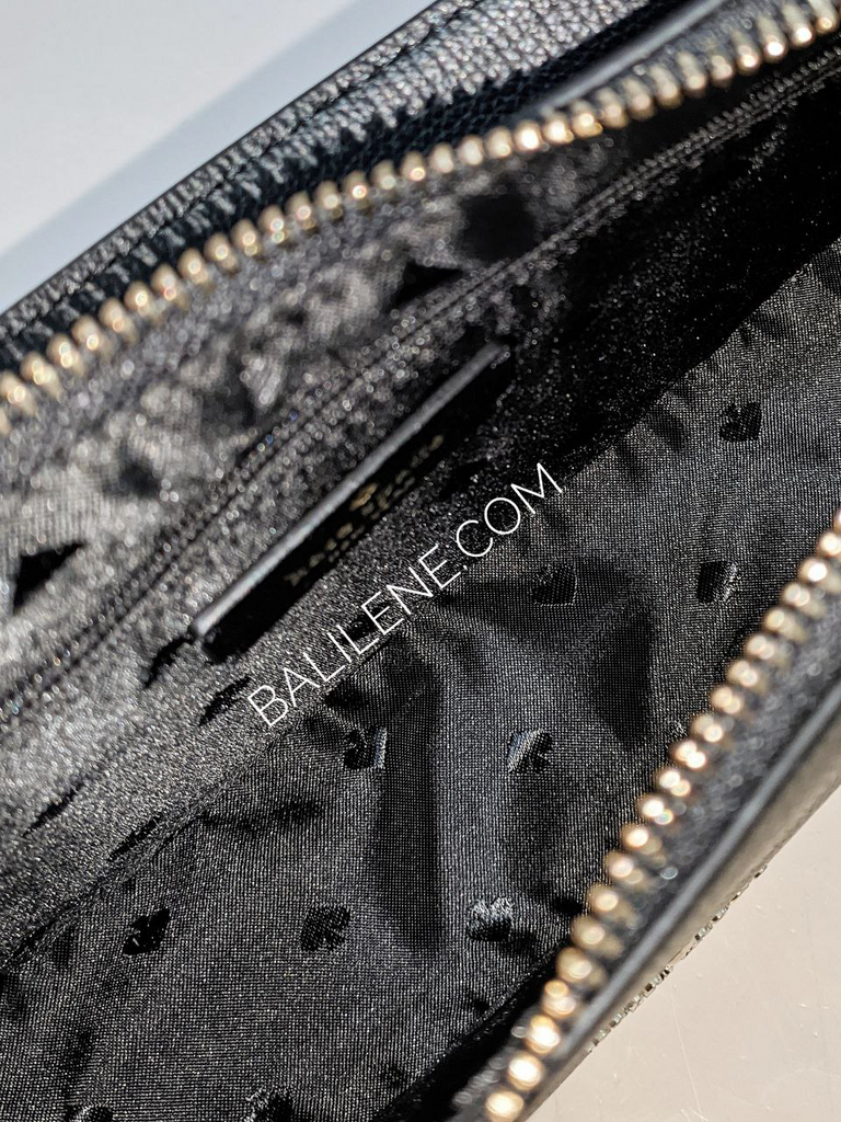 detail-dalam-Kate-Spade-Kristi-Refined-Grain-Leather-Crossbody-Bag-Black