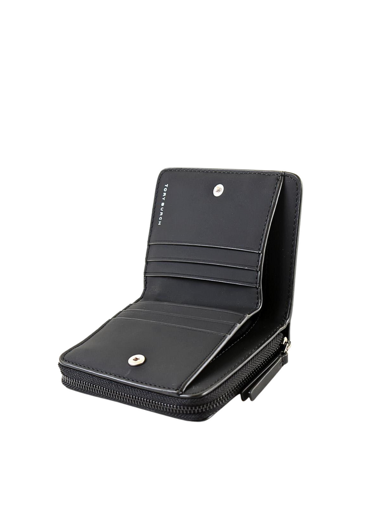 detail-dalam-Tory-Burch-Britten-Matte-Bifold-Wallet-Black