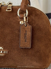 detail-depan-Coach-Lara-Suede-Mini-Satchel-Bag-Warm-Brown-balilene