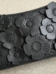 detail-depan-Coach-Penn-Shoulder-Bag-With-Tea-Rose-Black-balilene