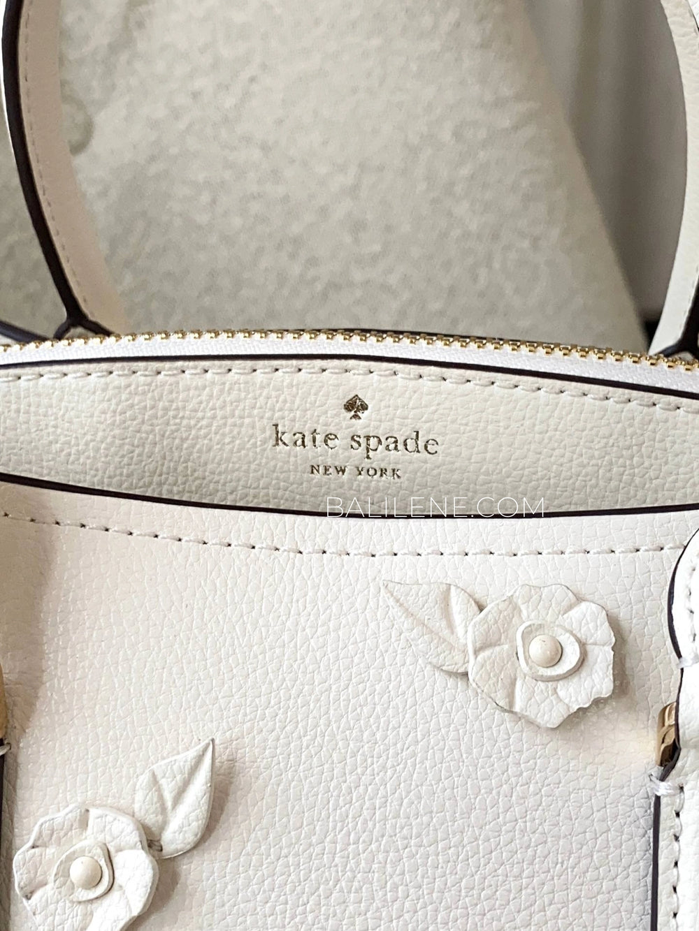 detail-depan-Kate-Spade-Thompson-Street-Floral-Small-Satchel-Bag-Cashew-Milk-balilene
