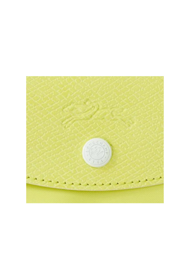 detail-depan-Longchamp-Le-Pliage-Club-Small-Nylon-Short-Handle-Tote-Prune-LemonWEBP