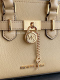 detail-depan-Michael-Kors-Hamilton-Extra-Small-Satchel-Leather-Crossbody-Bag-Camel-balilene