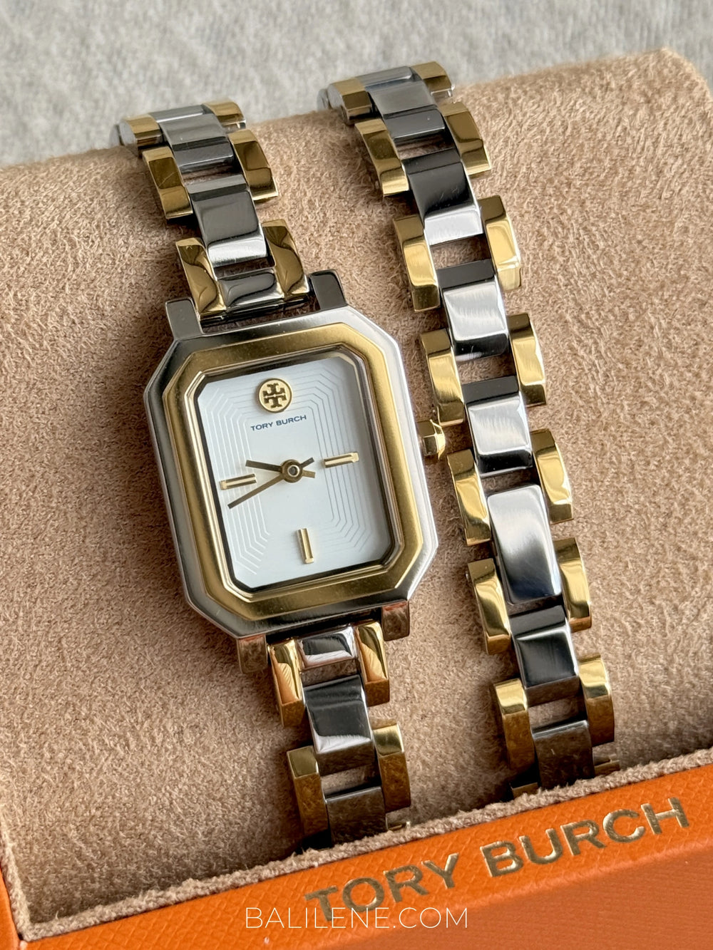 detail-depan-Tory-Burch-Robinson-Mini-Watch-Double-Wrap-Two-Tone-Gold-Silver-balilene