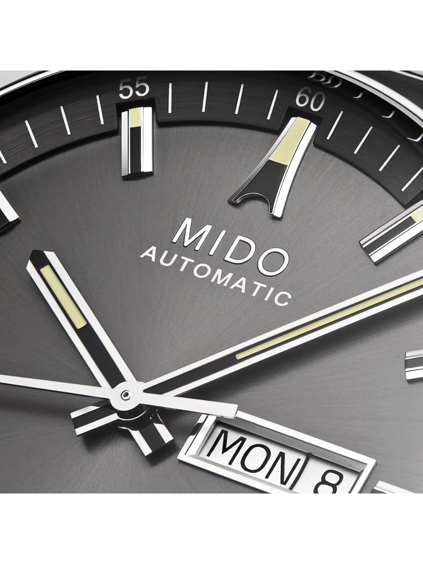 detail-dial-Mido-Commander-IBA-Automatic-Anthracite-Dial-Men-s-Watch