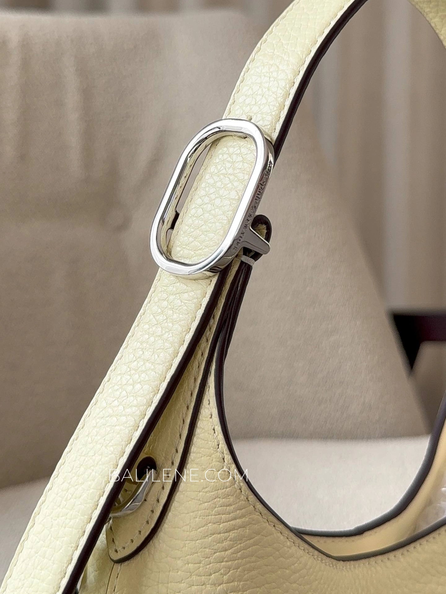 detail-handle-Kate-Spade-454-Mini-Crossbody-Bag-Lemon-Fondant-balilene