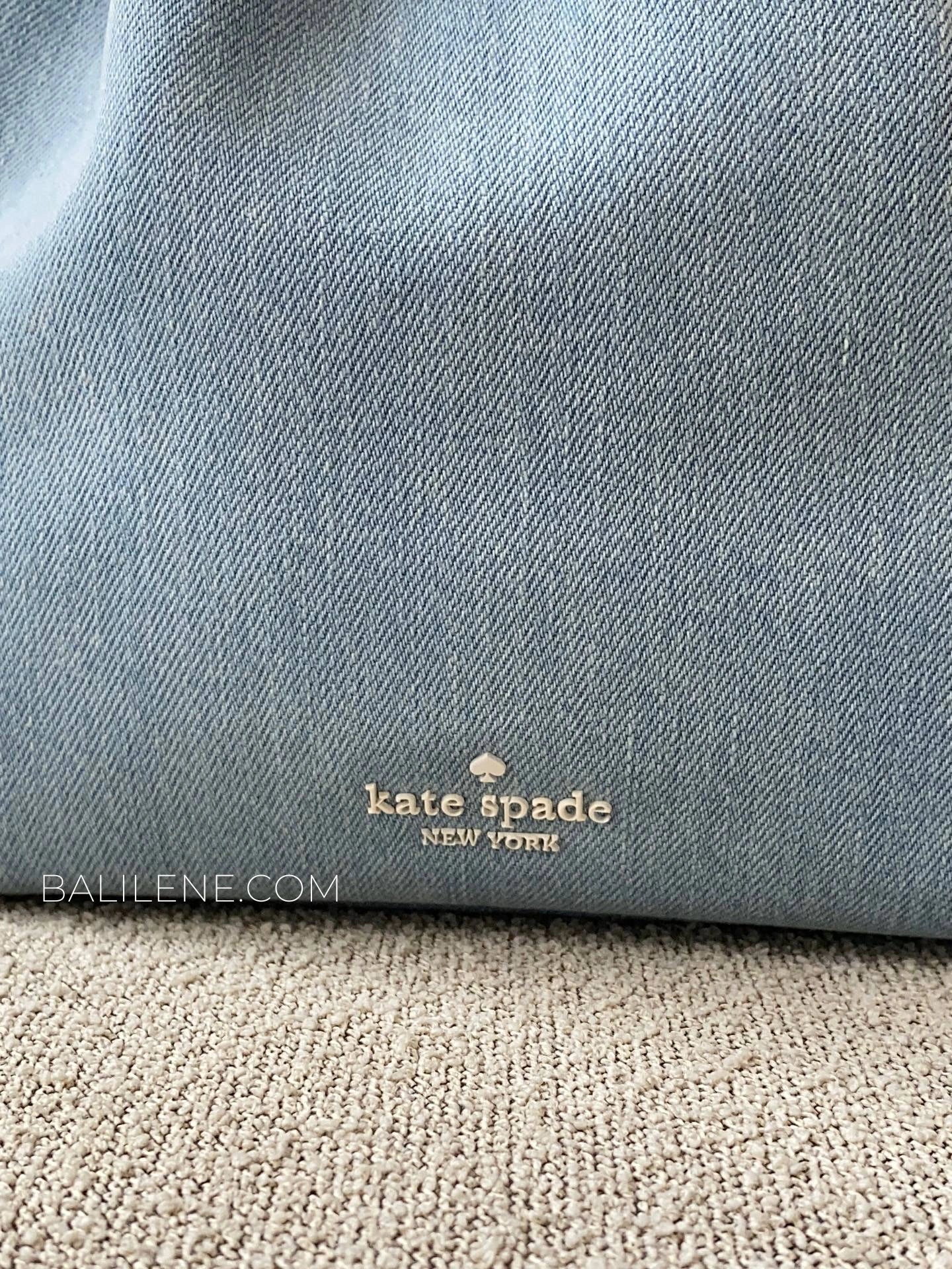 detail-logo-Kate-Spade-Kip-Denim-Bucket-Bag-Blue-Multi-balilene