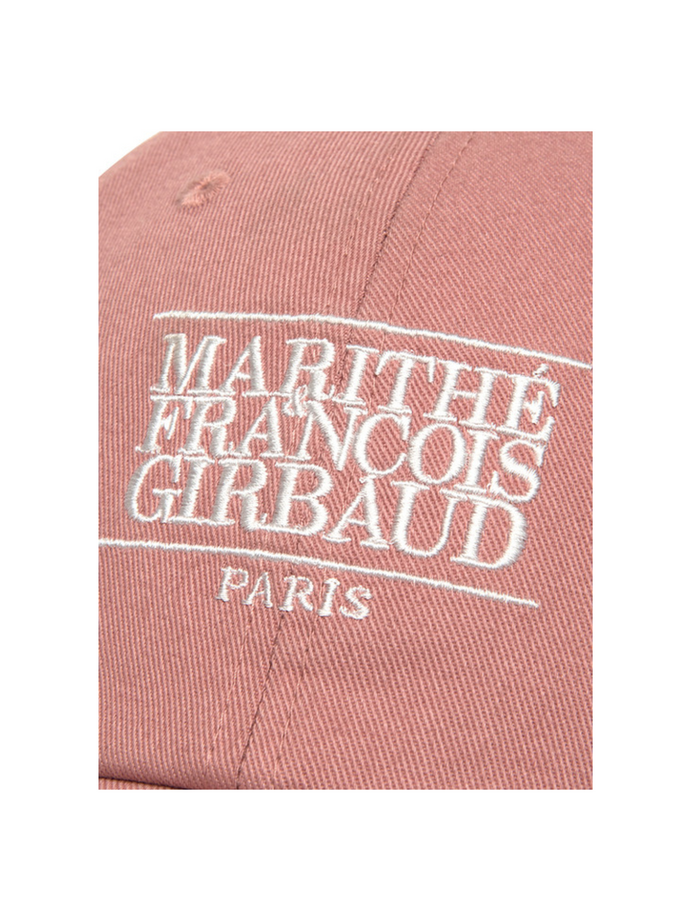 detail-logo-Marithe-Francois-Girbaud-Small-Classic-Logo-Cap-Pale-Pink