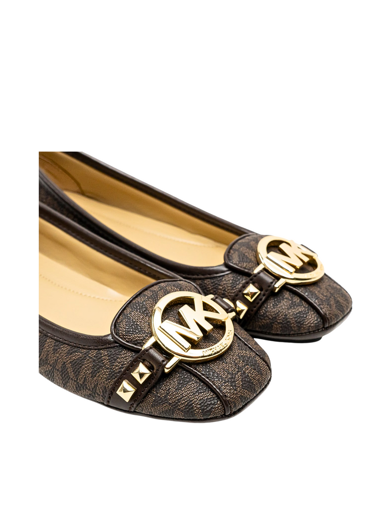 detail-logo-Michael-Kors-49T8FUFR1B-Fulton-Studded-Logo-Moccasin-Brown