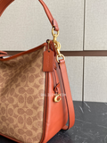 detail-samping-Coach-Cary-Shoulder-Bag-In-Signature-Canvas-Tan-Rust-balilene