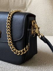 detail-samping-Coach-Cassie-Crossbody-Bag-19-Black-balilene